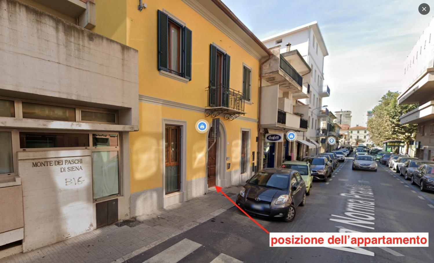 Martha'S Apartment Follonica Exterior photo